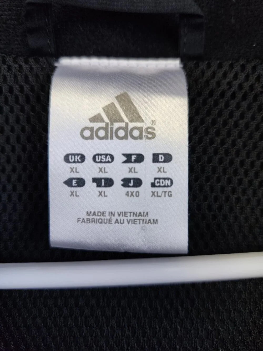 Adidas Men XL Black & White Full Zip Windbreaker Jacket Mesh Lining Long Sleeve